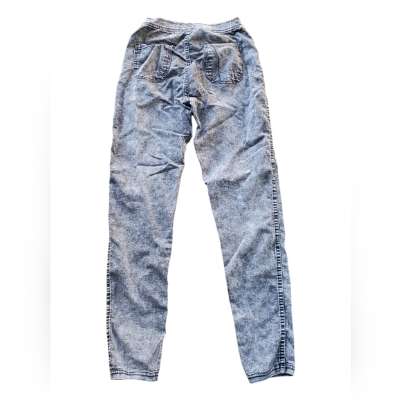 Women's  American  Apparel Grey Acid Wash Jeans - Medium - Picture 3 of 11